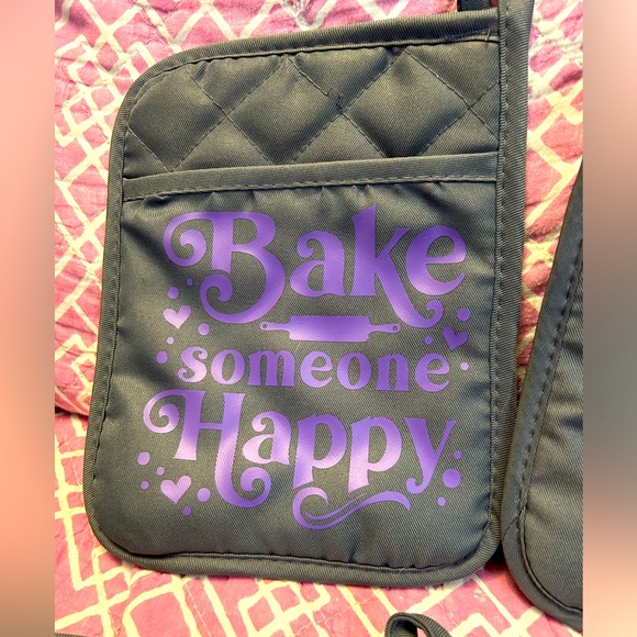 Handmade Potholder Set Bakers - Picture 3 of 4